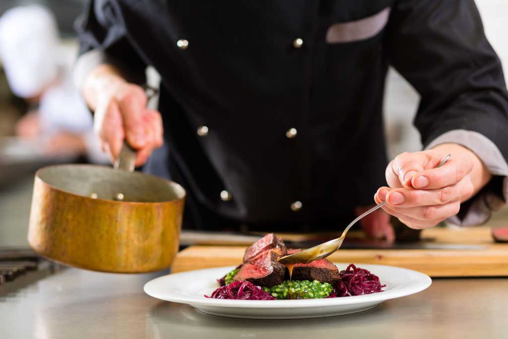 Découvrez la cuisine d'inspiration française de qualité du restaurant Les Tilleuls au Golf d'Ormesson en Ile-de-France